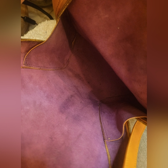 Louis Vuitton Epi Mabillon Leather Backpack - Picture 5 of 7